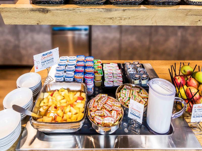 Ibis Budget Senlis image