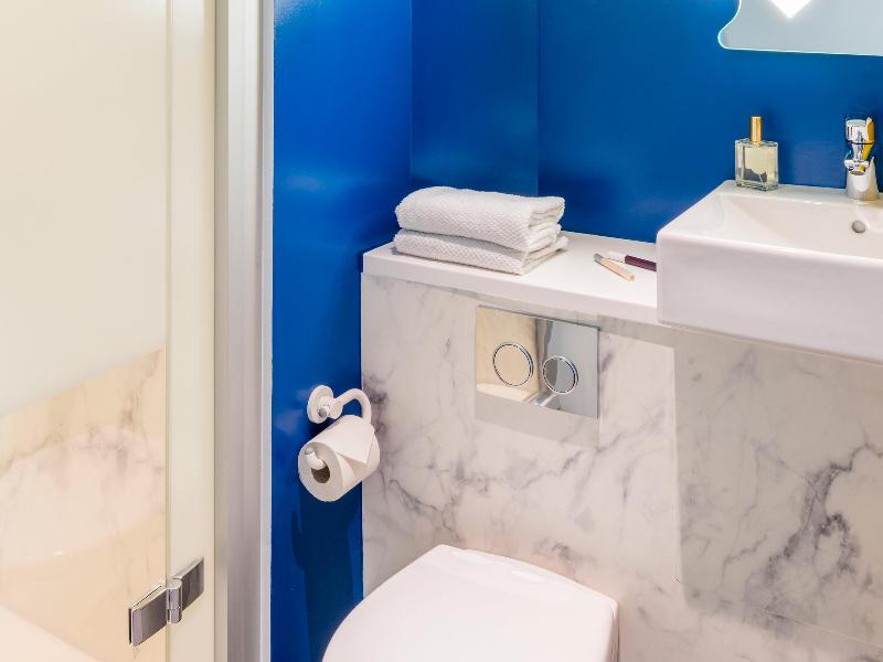 Ibis Budget Senlis image