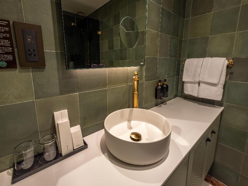 The Vincent Boutique Hotel, BW Premier Collection image