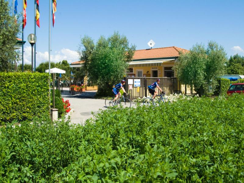 Hotiday Lazise Garda image