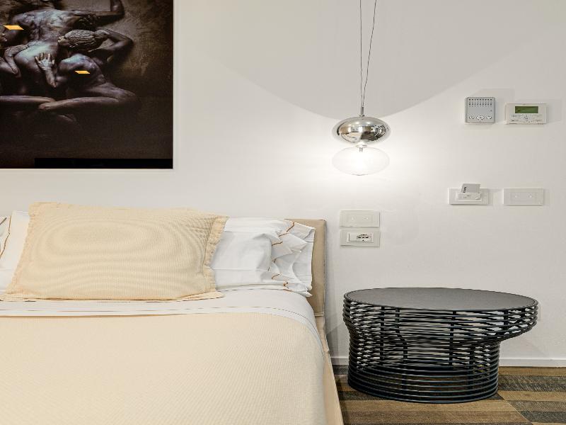 Hotiday Olbia Wallure image