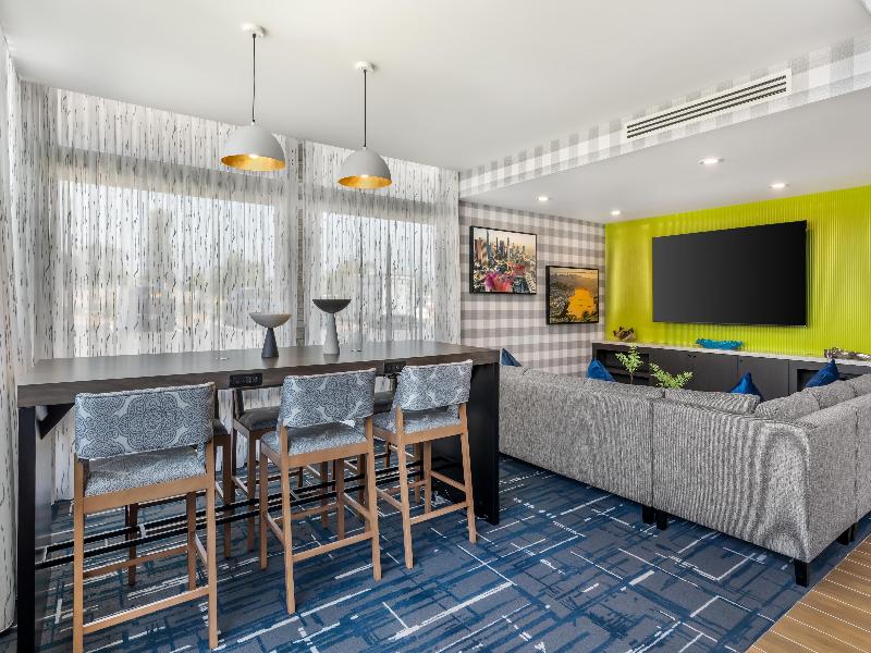 Best Western Plus Rialto image
