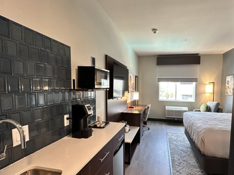 Best Western Plus Rialto image