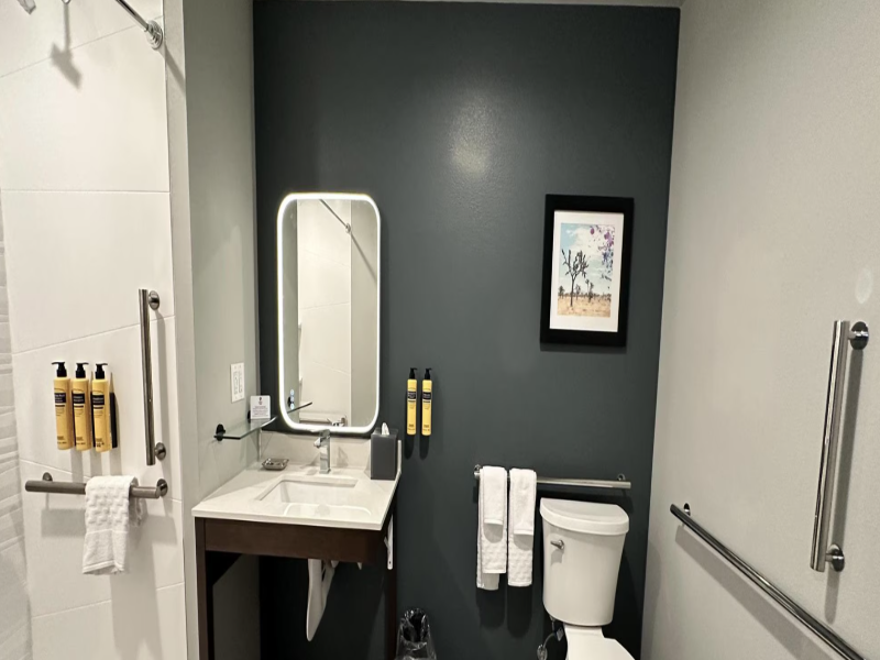 Best Western Plus Rialto image