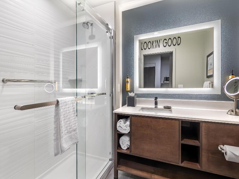 Best Western Plus Rialto image