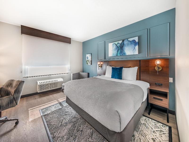 Best Western Plus Rialto image