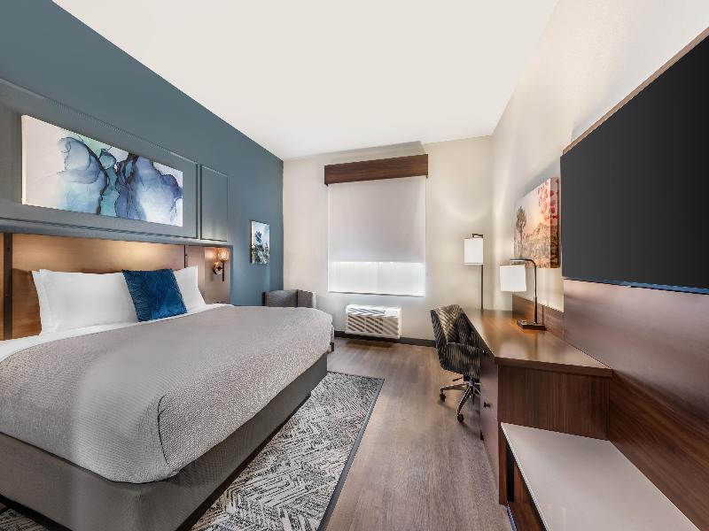 Best Western Plus Rialto image