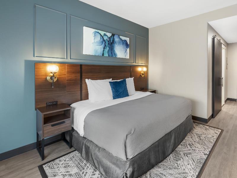 Best Western Plus Rialto image