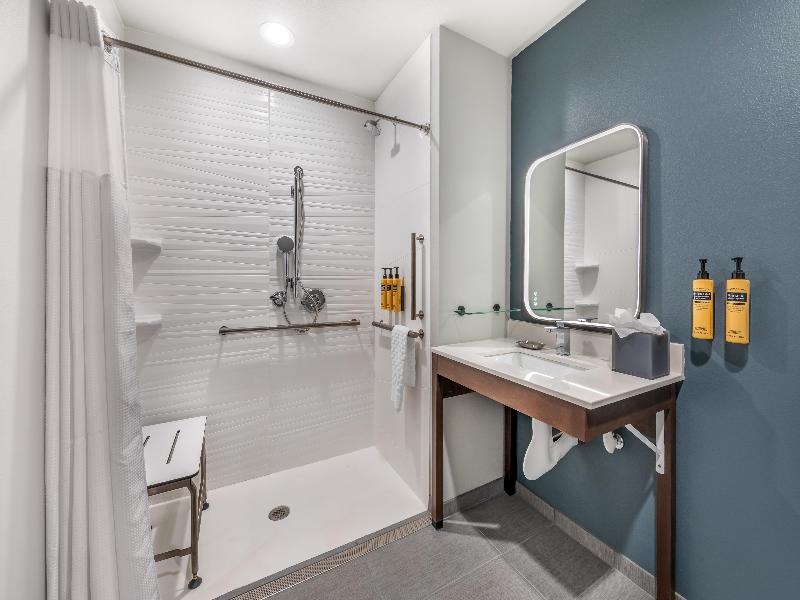 Best Western Plus Rialto image