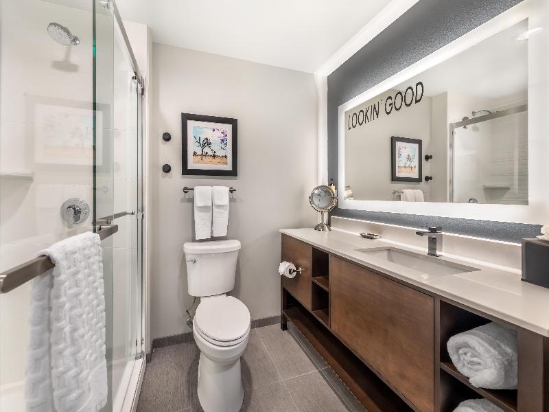 Best Western Plus Rialto image