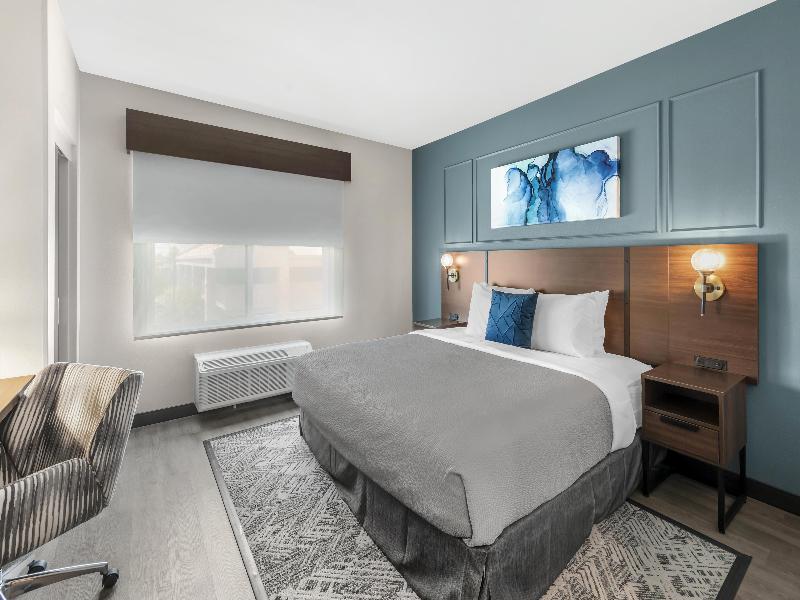 Best Western Plus Rialto image
