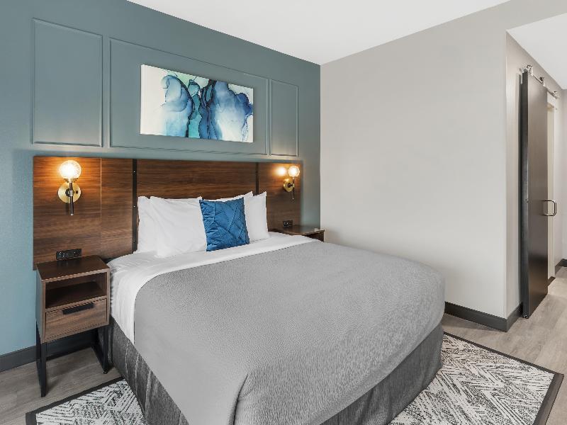 Best Western Plus Rialto image