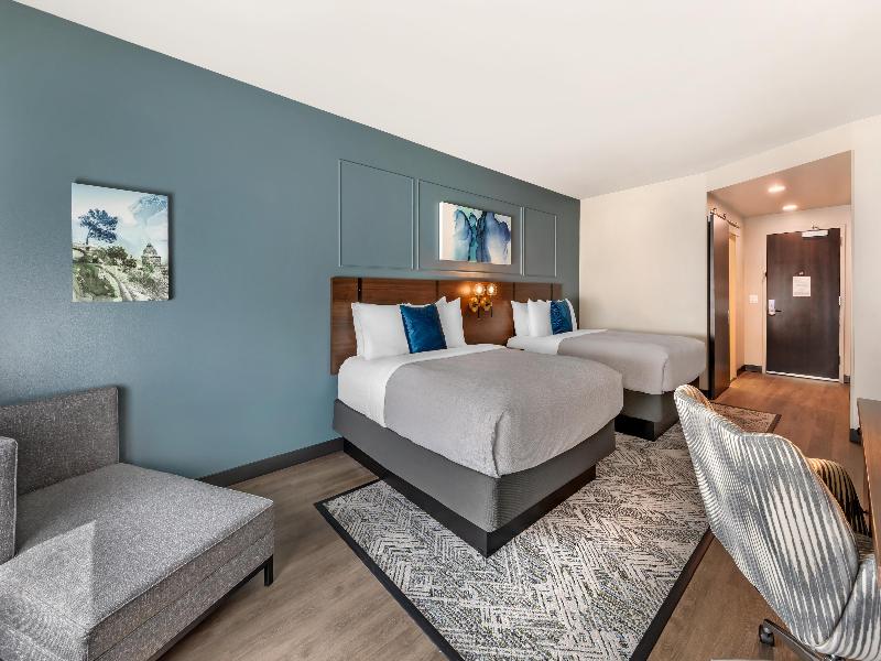 Best Western Plus Rialto image