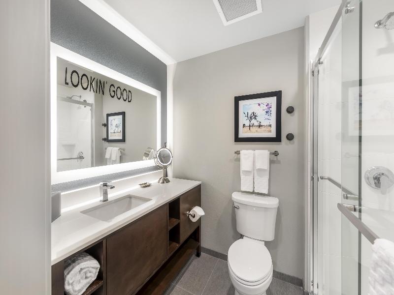 Best Western Plus Rialto image