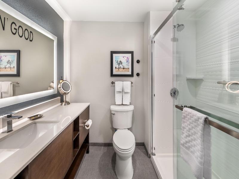 Best Western Plus Rialto image