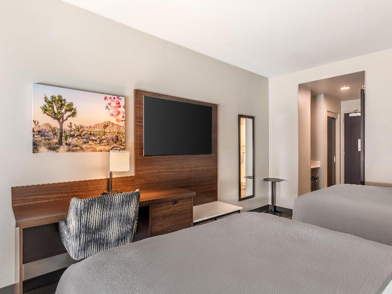 Best Western Plus Rialto image