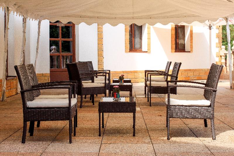 Zámek Lužec Spa And Wellness Resort image