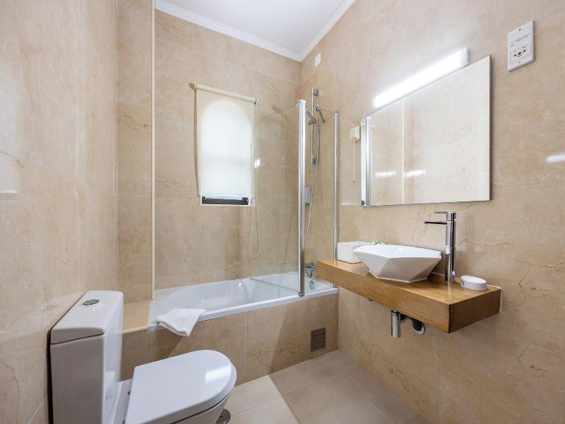 Salema Beach Hotel image