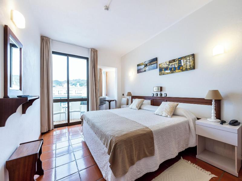 Salema Beach Hotel image