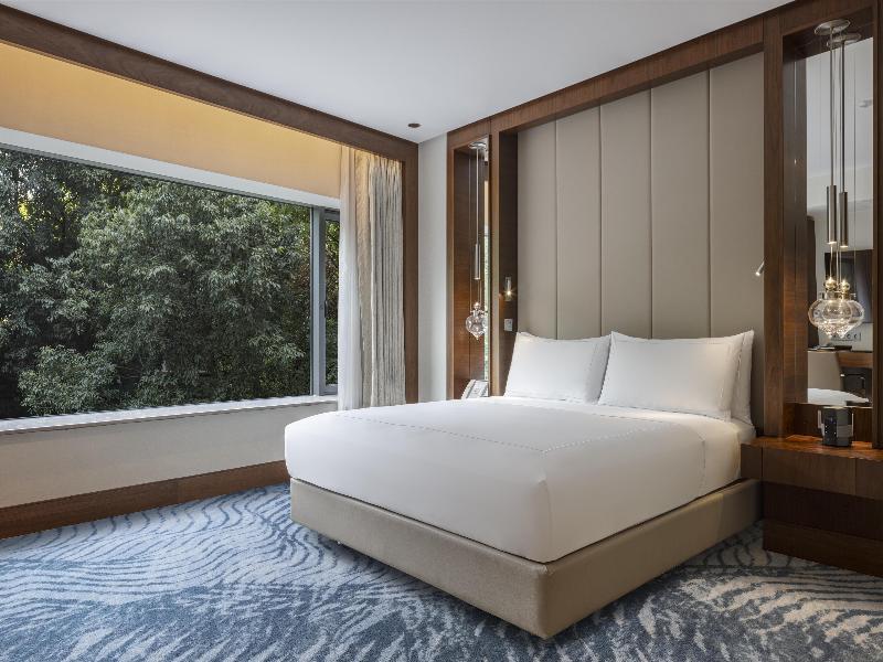 Conrad Istanbul Bosphorus image