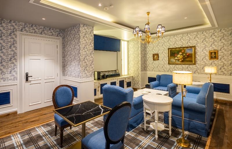 The Manor Sports And Wellness Hotel image