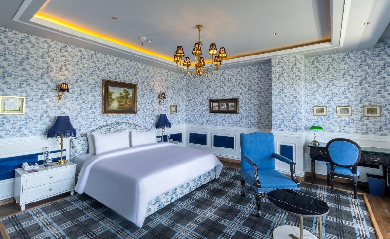 The Manor Sports And Wellness Hotel image
