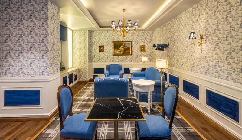 The Manor Sports And Wellness Hotel image