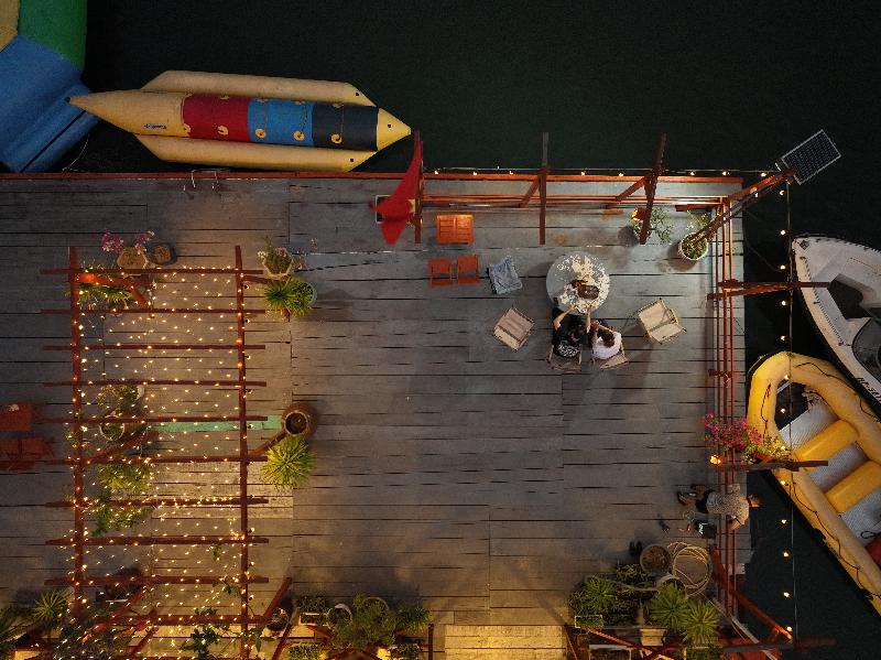 Cat Ba Fishing Village Bay House image