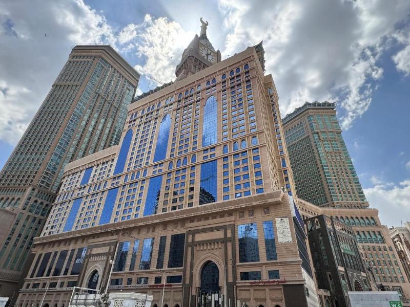 Al Safwah Hotel Tower 3 image