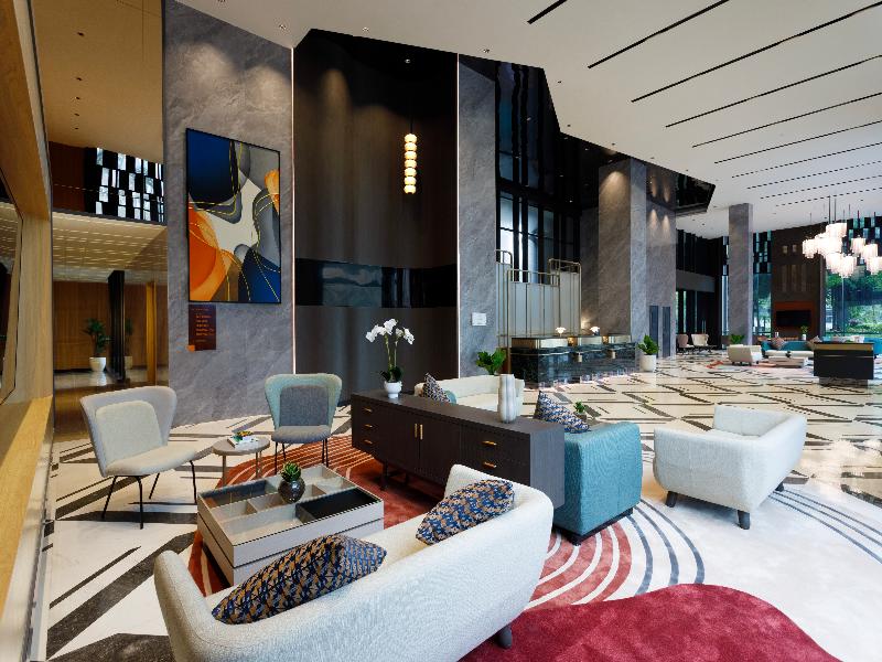 Harris Hotel & Convention Serpong image