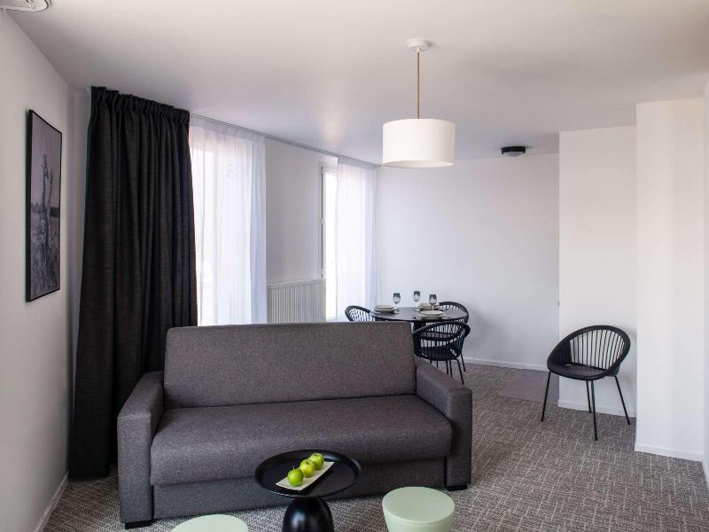 Aparthotel Adagio Access Lille Villeneuve-d'ascq image