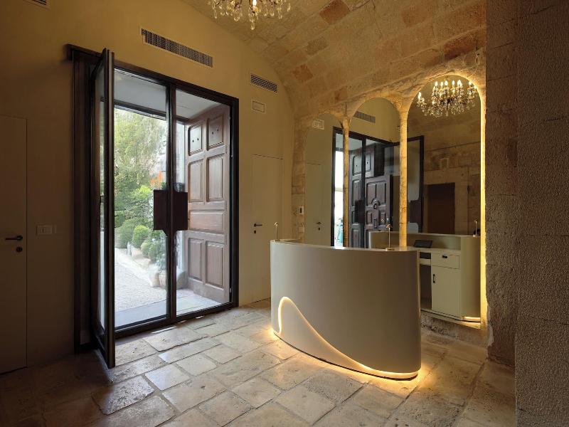 The Duchess Of Puglia image