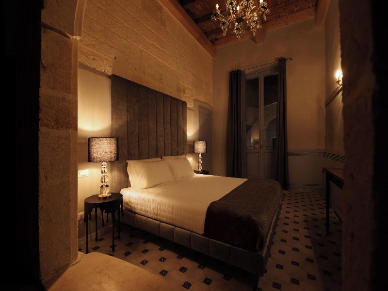 The Duchess Of Puglia image
