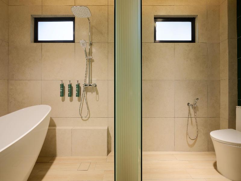 Hilton Garden Inn Kota Kinabalu Tuaran image