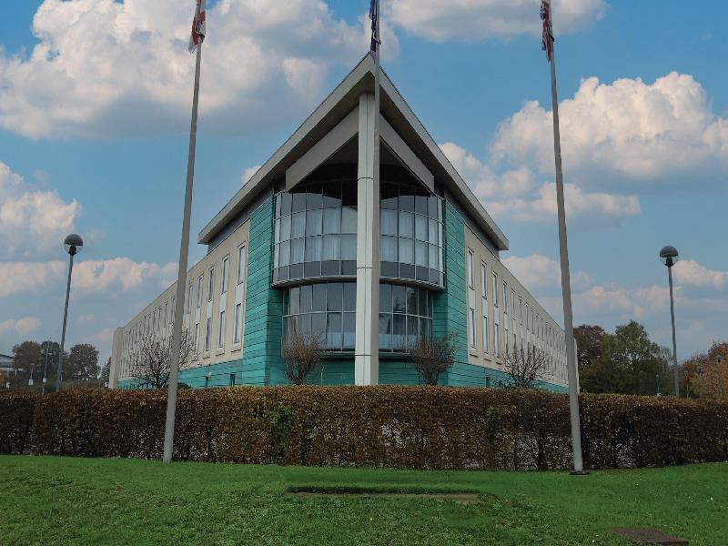 Holiday Inn London Luton North — general view