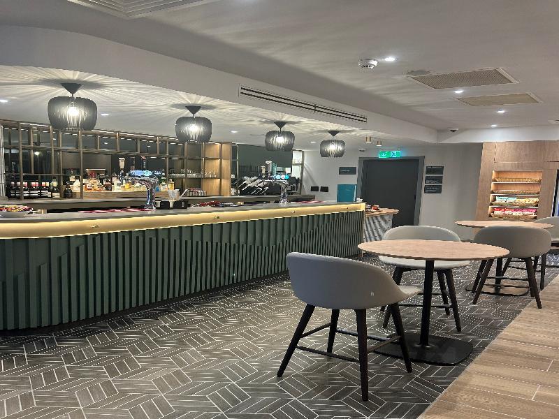 Holiday Inn London Luton North image