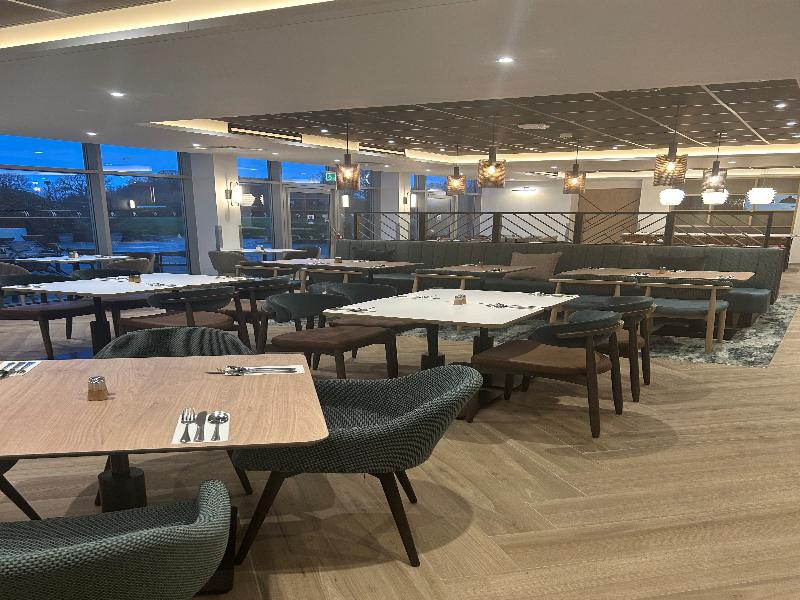 Holiday Inn London Luton North image