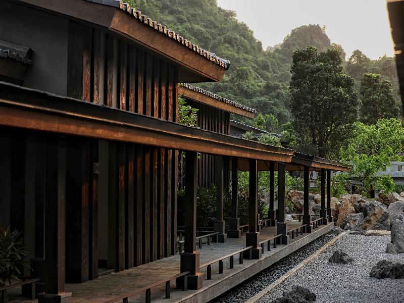 Hilton Quang Hanh Onsen Resort image