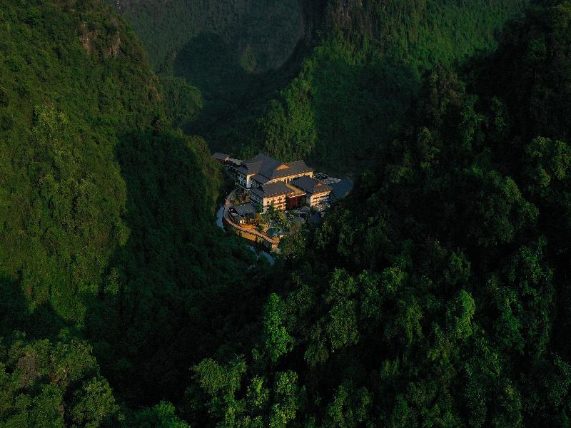 Hilton Quang Hanh Onsen Resort image
