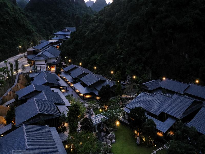 Hilton Quang Hanh Onsen Resort image