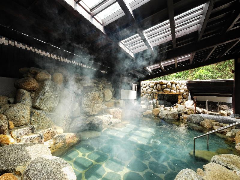 Hilton Quang Hanh Onsen Resort image