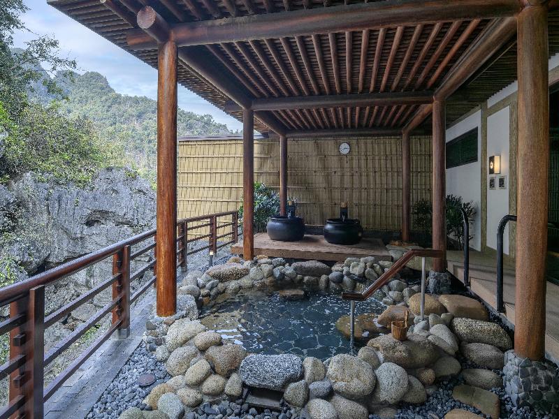 Hilton Quang Hanh Onsen Resort image