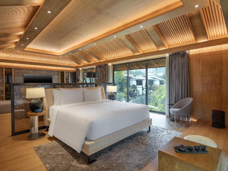 Hilton Quang Hanh Onsen Resort image