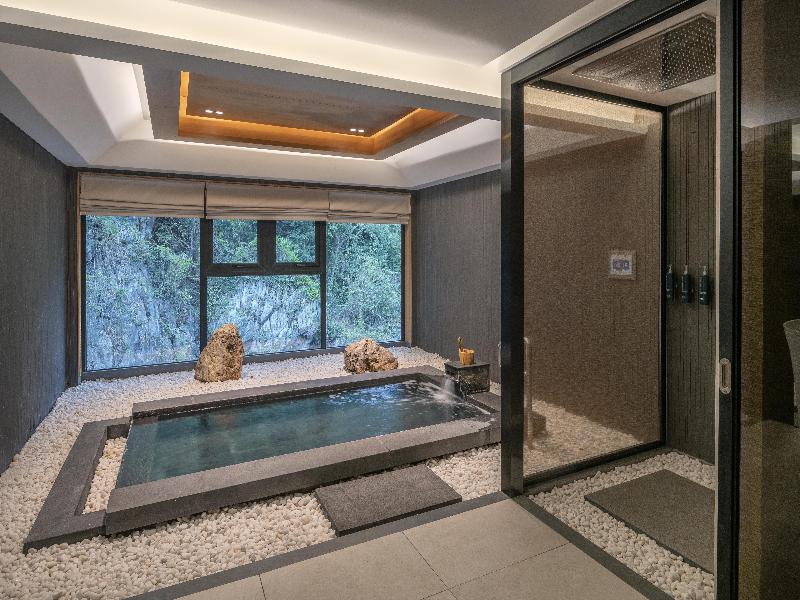 Hilton Quang Hanh Onsen Resort image