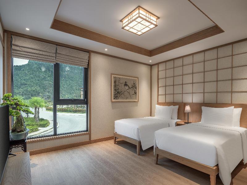 Hilton Quang Hanh Onsen Resort image