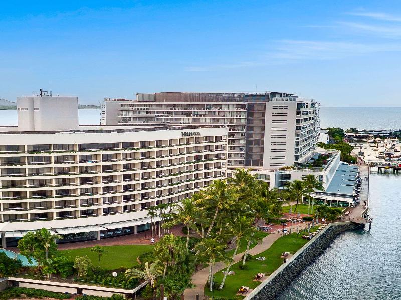 Hilton Cairns Hotel image