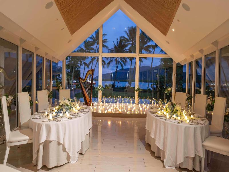 Hilton Cairns Hotel image