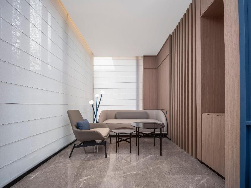 Holiday Inn Express Jinan Quancheng Square by IHG image