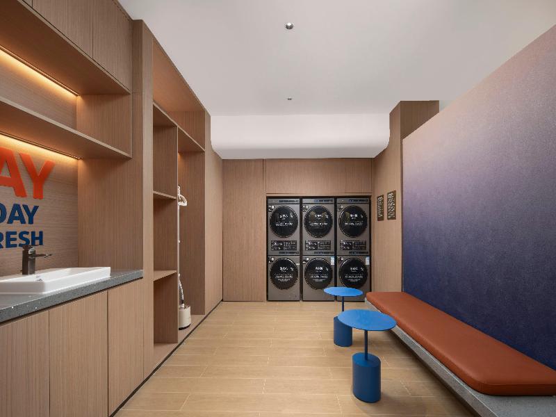 Holiday Inn Express Jinan Quancheng Square by IHG image