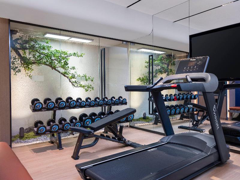 Holiday Inn Express Jinan Quancheng Square by IHG image
